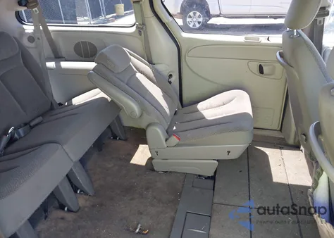 2007 Chrysler Town & Country Touring из США, поврежденный, VIN 2A4GP54L77R184827